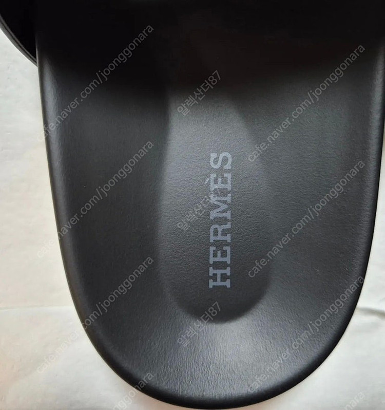 에르메스 시프레 샌들 블랙 41(260)사이즈 팝니다.--3