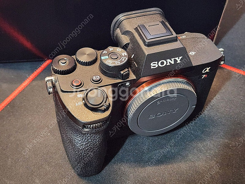 소니 A7R5 (A7RM5) 팝니다--2