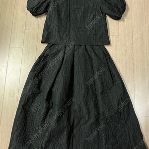 유노이아 블룸 퍼프 블라우스, 스커트 셋업