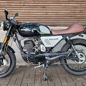 한웨이 블랙카페125 판매합니다.