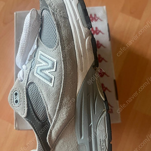 뉴발란스 993 270