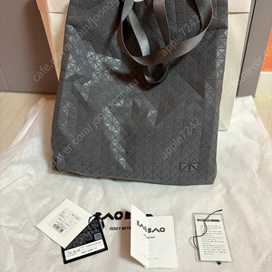 주말만 이가격) 바오바오 카트s one-tone 토트백 판매합니다.