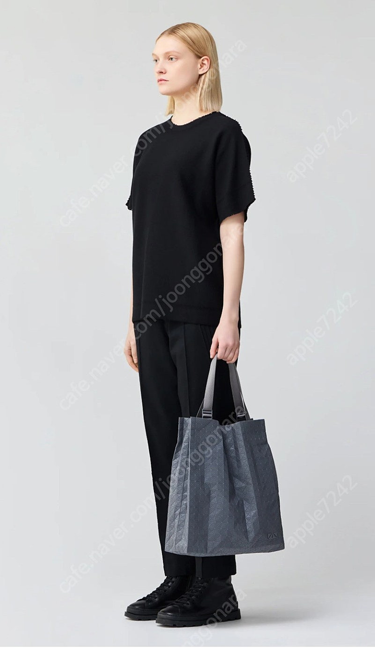 주말만 이가격) 바오바오 카트s one-tone 토트백 판매합니다.--9