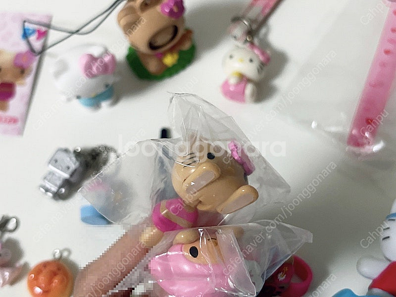 어뮤즈 태닝 키티 키링 하와이 키티 웨이트리스 키티 초...--3