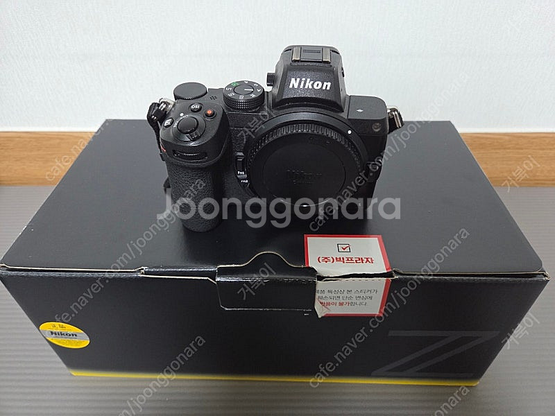 니콘Z5, 니콘Z24-120F4s--0