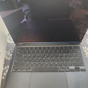 애플 맥북에어13 m2 8GB램 512GB SSD 신품급 보증남음 MLY43KH/A 미드나이트