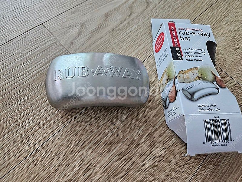Amco Houseworks 스테인레스 비누 팔아요~--2