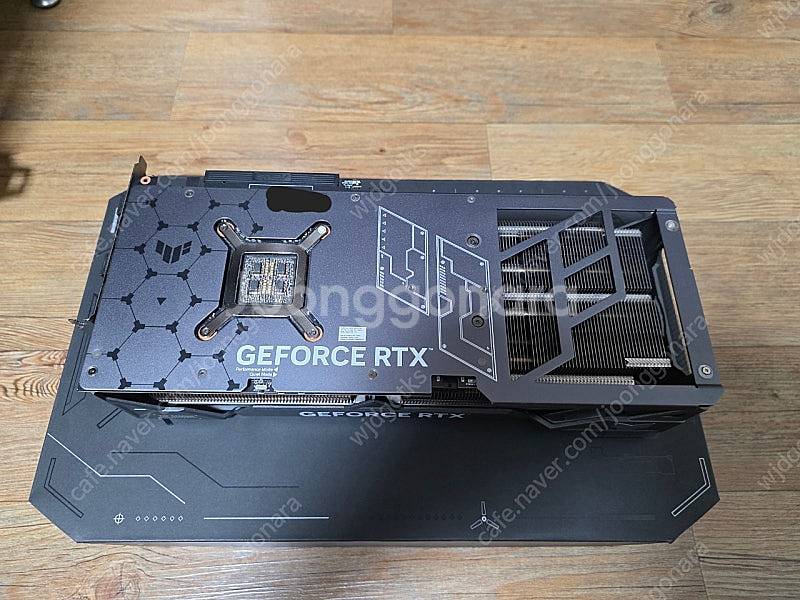 아수스 ASUS RTX4090 TUF 터프--3