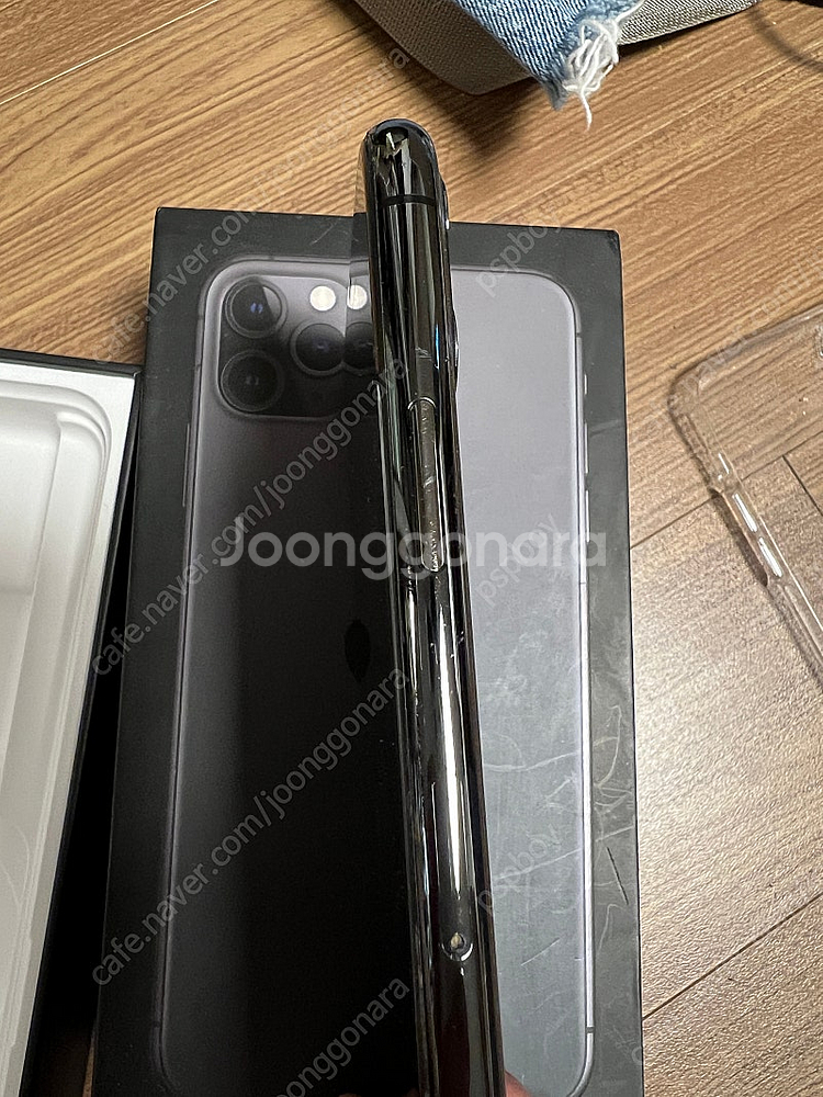 아이폰 11프로맥스 256G 그라파이트 팝니다--3