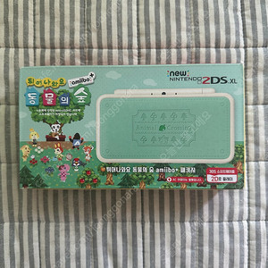 뉴 닌텐도 2ds xl 튀어나와요 동물의 숲 에디션 (미사용, 소장용)
