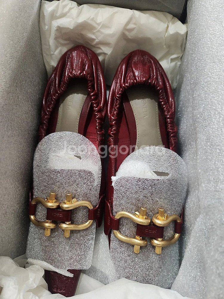 [정품] 보테가베네타 마담 키튼힐 3cm/ 235사이즈--1