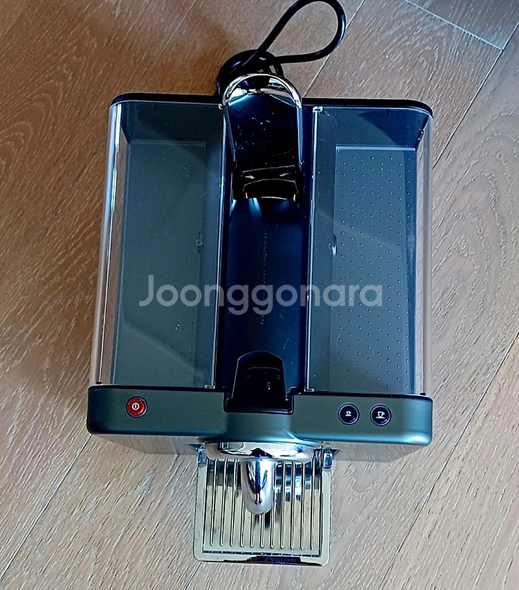네스프레소 LE CUBE C185--1