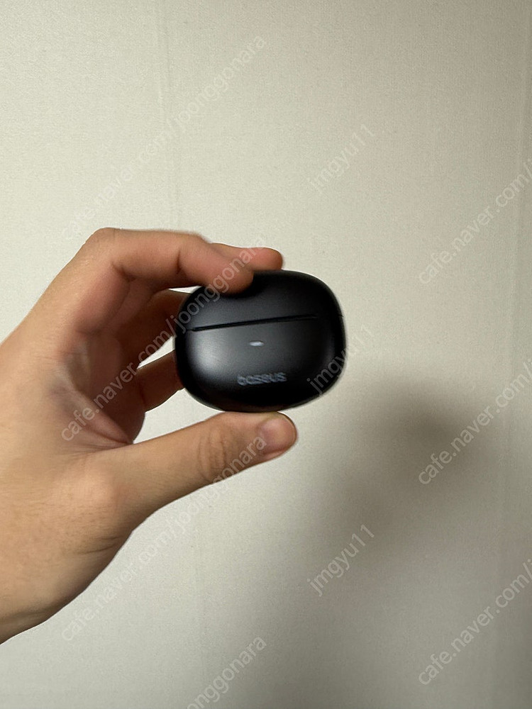 베이스어스 오픈형 이어폰 팝니다.--2