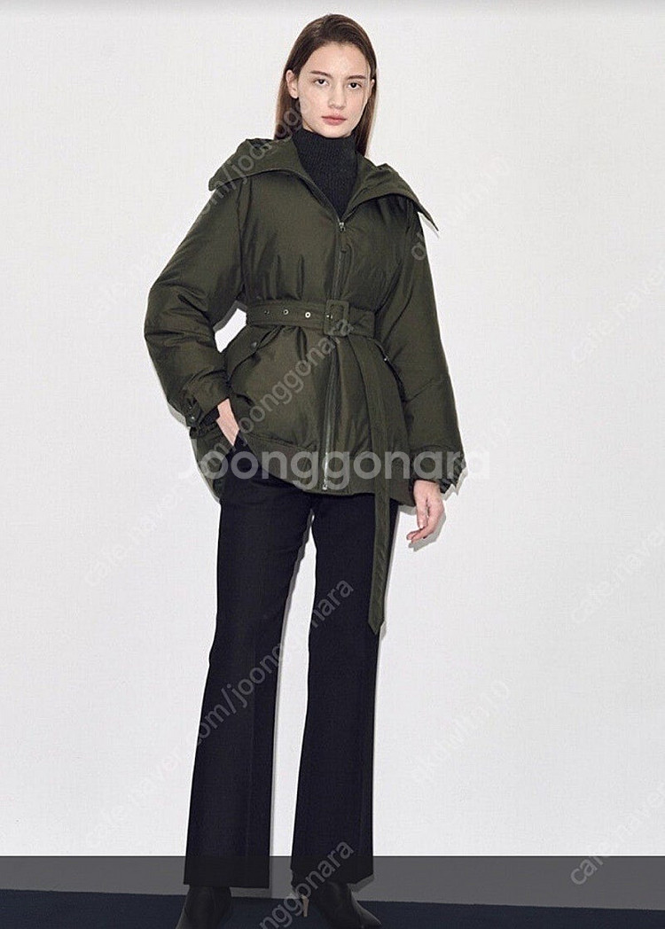 구해요) 타임 벨티드 후드 구스 다운 점퍼--0