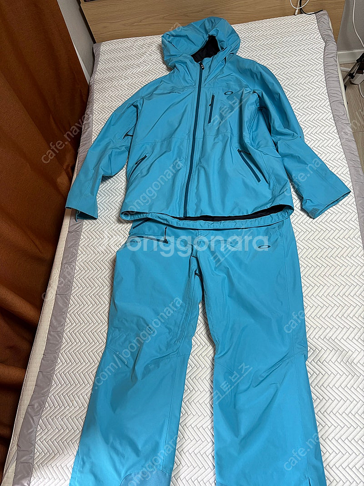 오클리 언바운드(고어텍스2레이어) 팝니다--3