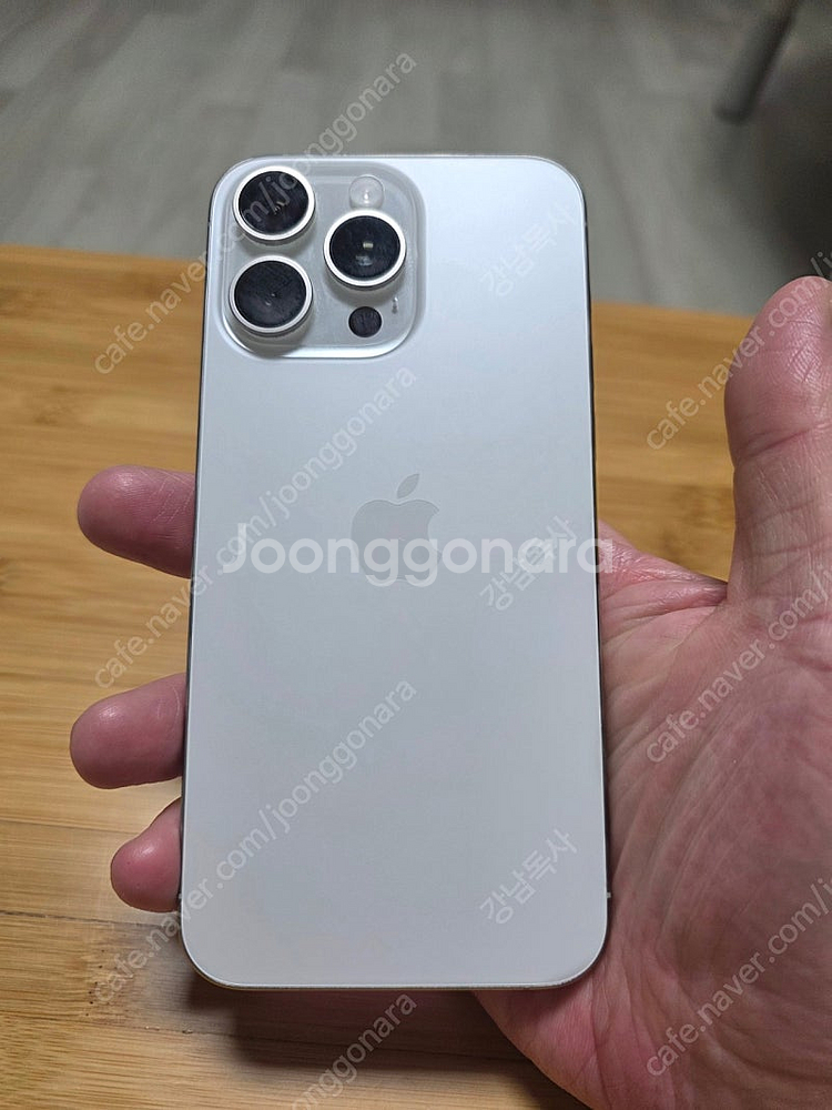 아이폰15프로맥스 256 자급제 애플케어양도 가격내림--1