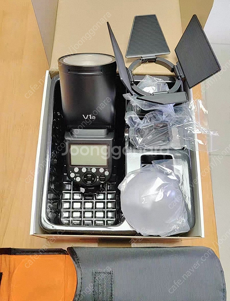 godox v1 판매합니다.--1