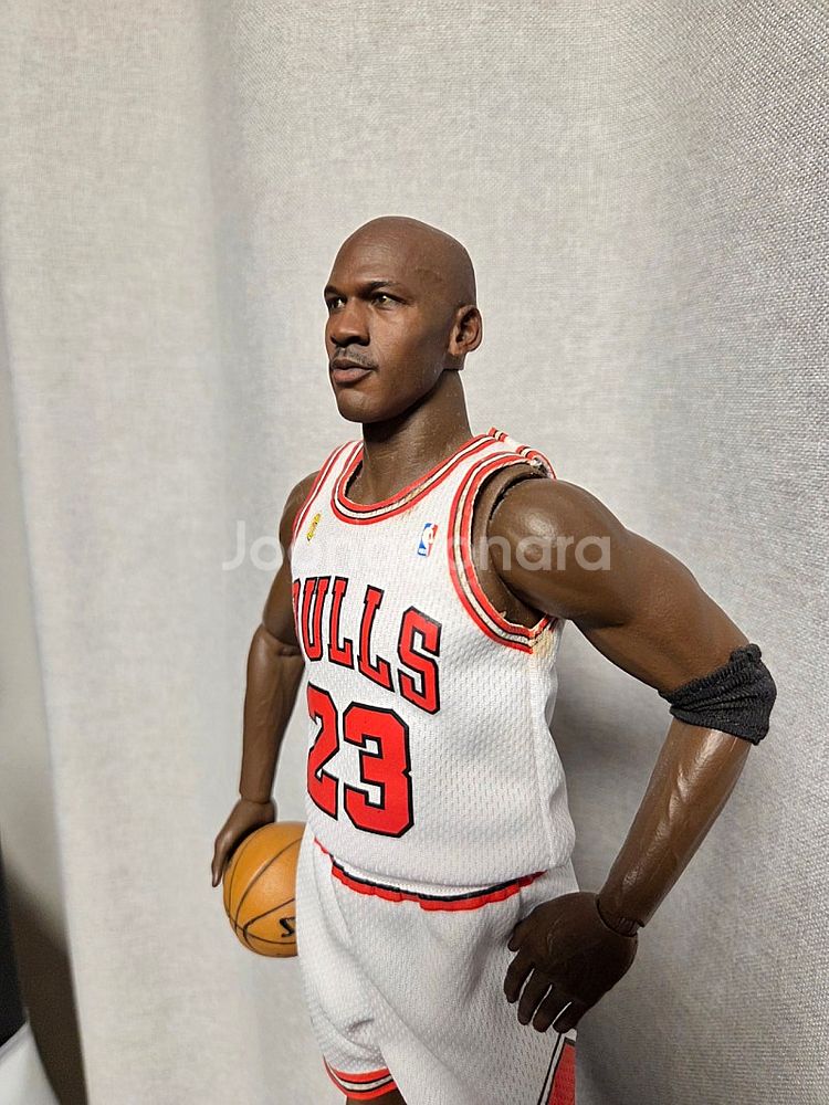엔터베이 NBA 마이클조던 & 드림토이 르브론 제임스 ...--1