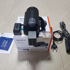 소니4K 캠코더 FDR-AX30팝니다