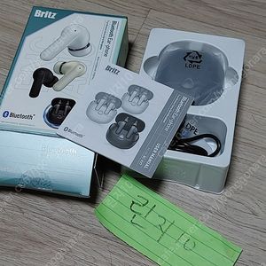 브리츠 노이즈캔슬링 블루투스 이어폰 Britz BZ-EB7 (블랙) 풀박스 팝니다