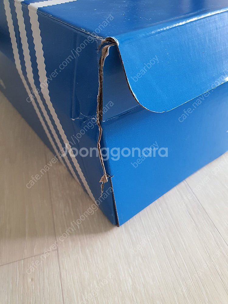 아디다스 아디폼 슈퍼스타 블랙 240 판매합니다.--3
