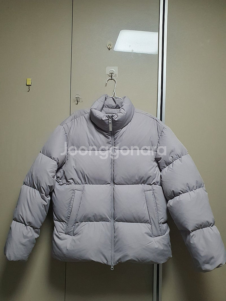 무신사스탠다드 다운푸퍼 숏패딩(L)//2.5만원--1