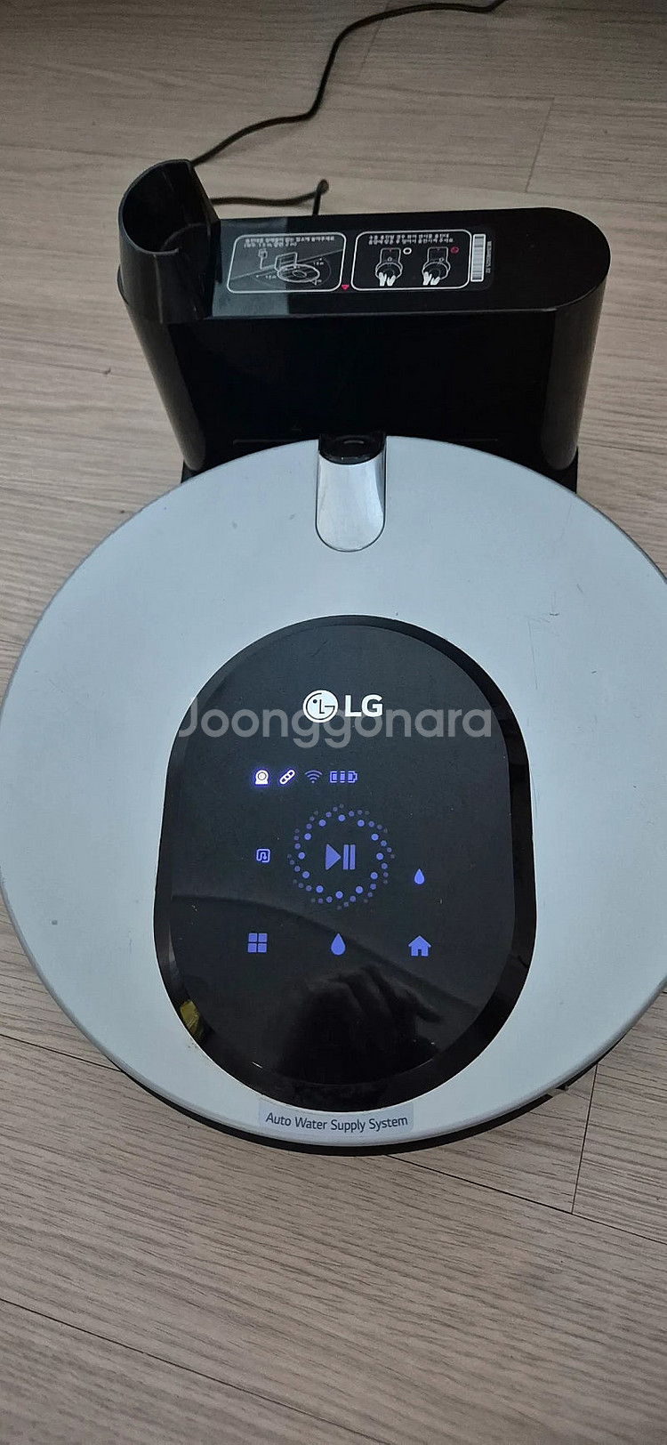 LG 물걸래 전용로봇청소기 M9--4