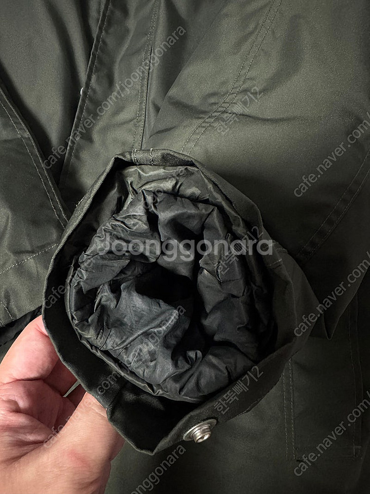 [초특가] 띠어리 투웨이 패딩 / L 사이즈 / 팝니다--2