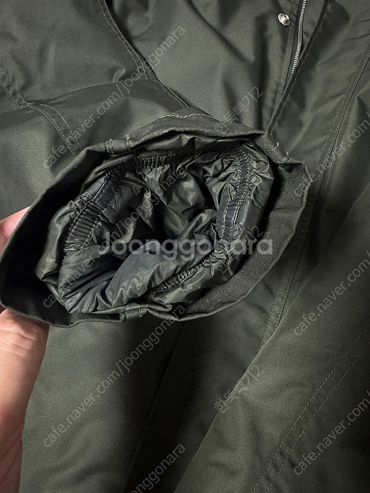 [초특가] 띠어리 투웨이 패딩 / L 사이즈 / 팝니다--3