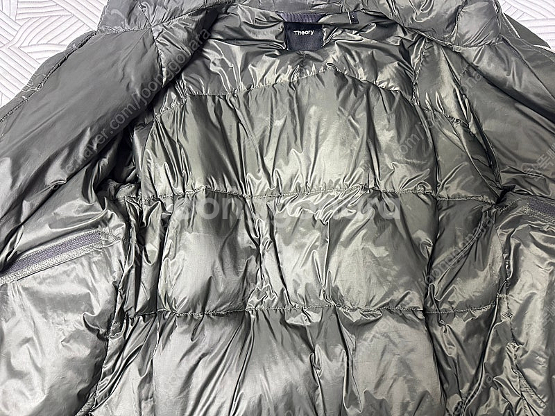 [초특가] 띠어리 투웨이 패딩 / L 사이즈 / 팝니다--8