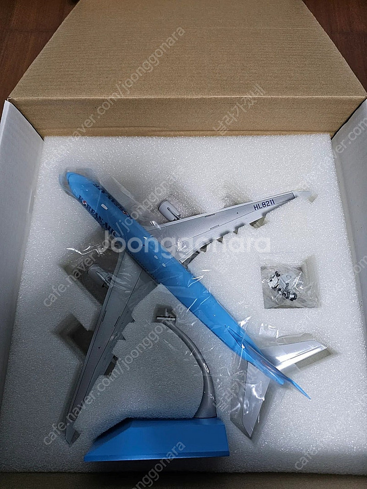 1:200 대한항공 HL8211 A330-200 다이캐...--1