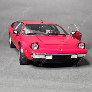 (택포)1:18 다이캐스트 쿄쇼(Kyosho) 람보르기니 우라코 P250(Lamborghini URRACO P250)