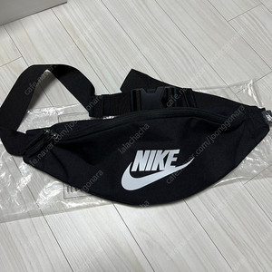 나이키 헤리티지 힙색