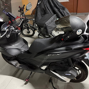 22년식 출퇴근용 PCX125(맷블랙) 팝니다
