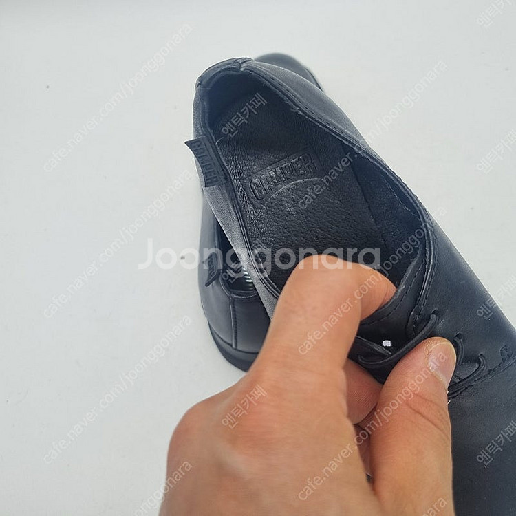 캠퍼 이만 로퍼 블랙 여성 230mm--8