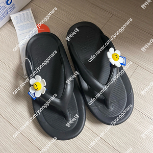 토앤토 x 위글위글 플립플랍 ( 새상품 ) 240mm