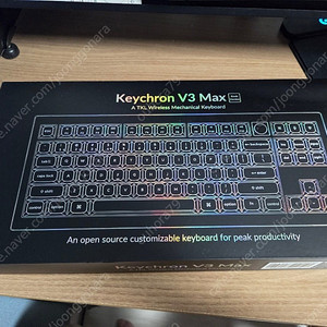키크론 V3 PRO MAX RGB 무선 기계식키보드 블랙 바나나축