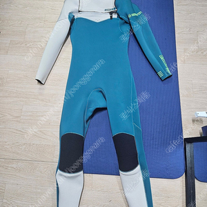 웨이크보드 서핑 슈트 팝니다