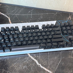 로지텍 TKL KDA