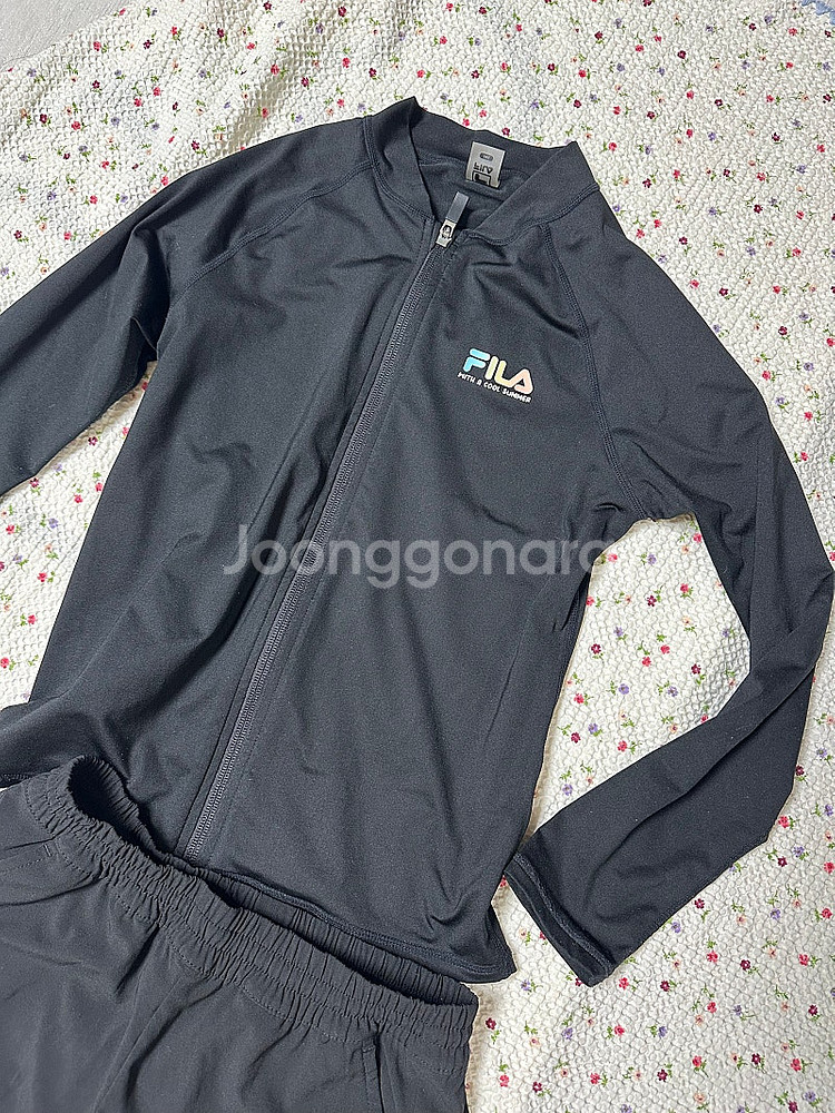 보보슈즈, 누모무 등 초등 여아 의류 수영복 판매해요--8