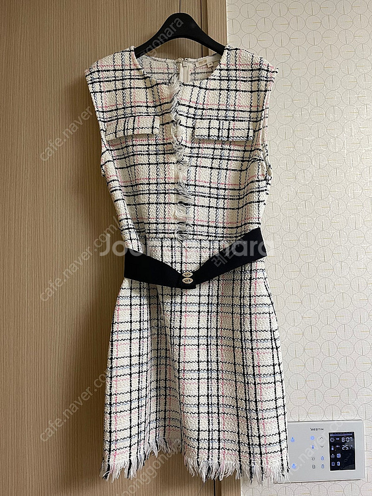 마쥬 벨티드 트위드 미니 드레스--2