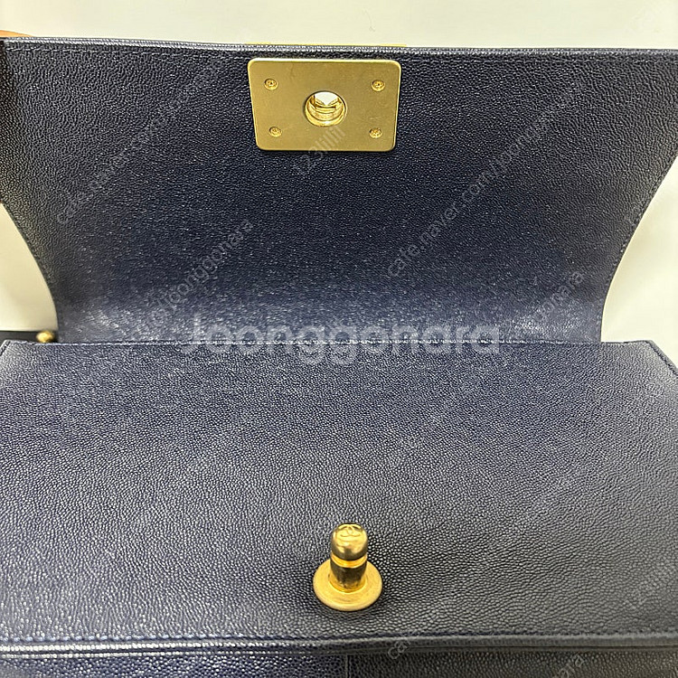 샤넬 보이백 미듐 캐비어 다크네이비 엔틱금장 백화점구매...--8