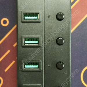 이지넷유비쿼터스 USB3.1 7포트 유전원 허브