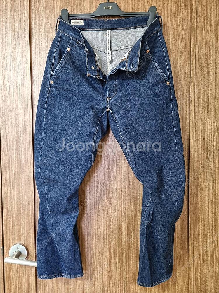 Levi's 리바이스 엔지니어드 진 배기 테이퍼드 LE...--0