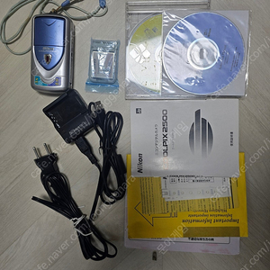니콘 쿨픽스2500 레트로 디지털 카메라 판매