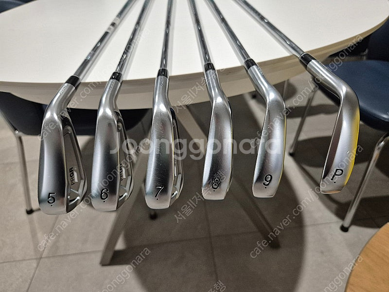 Prgr 02 5-p 6아이언, 850r 정품 팝니다.--0