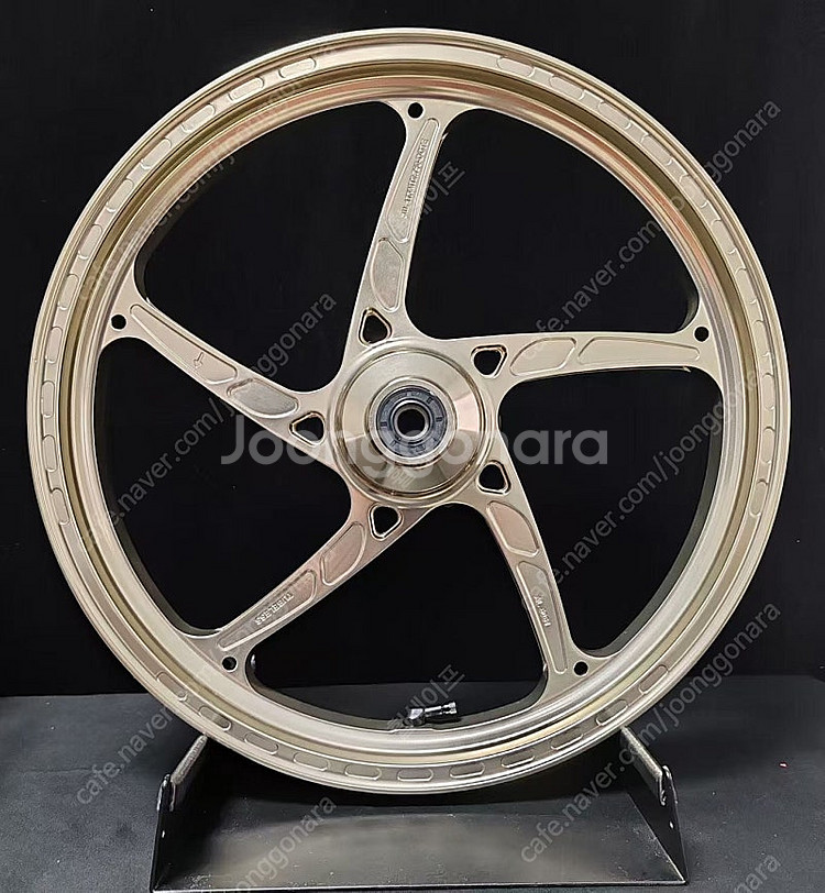혼다 CBR 250R 오토바이 휠 튜닝파츠 단조휠 판매...--6