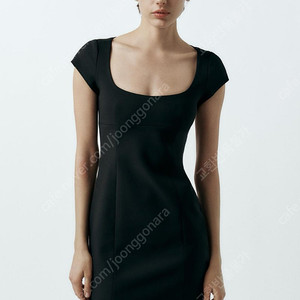ZARA 미니멀 블랙 원피스