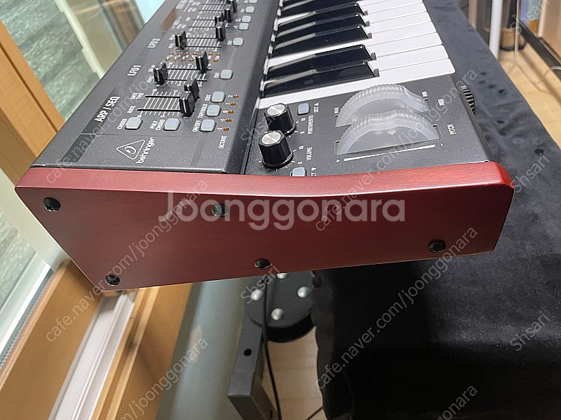 Behringer Deepmind 12 베링거 딥마인드...--1