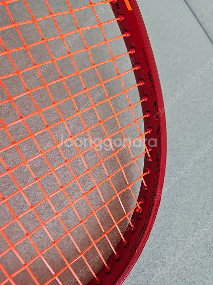 테니스 라켓 헤드 프레스티지 MP 320G 덴스 팝니다.--3